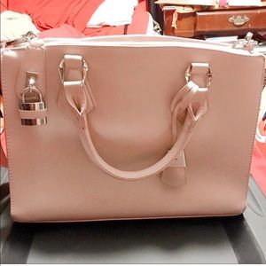 Charming Charlie handbag